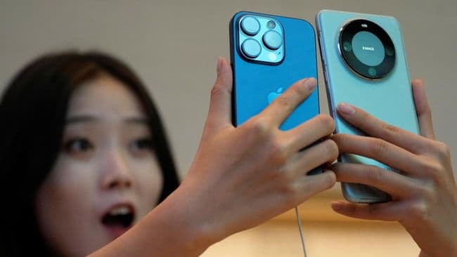 iPhone Tidak Laku, HP China Ini Laris Manis Diburu Warga