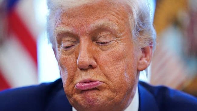 Trump Mulai Goyah, Apple Cs Bernapas Lega?
