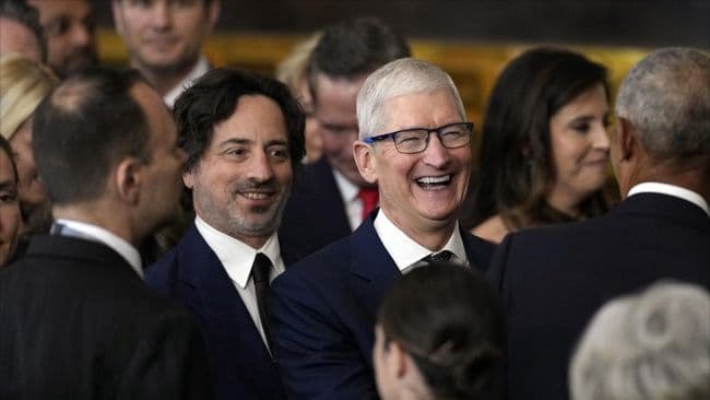 Apple-Instagram Ngaku Diperas Minta Tolong Trump, Begini Kronologinya