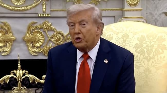 Trump Turun Gunung Usai Google dan Apple Dipalak Habis-habisan